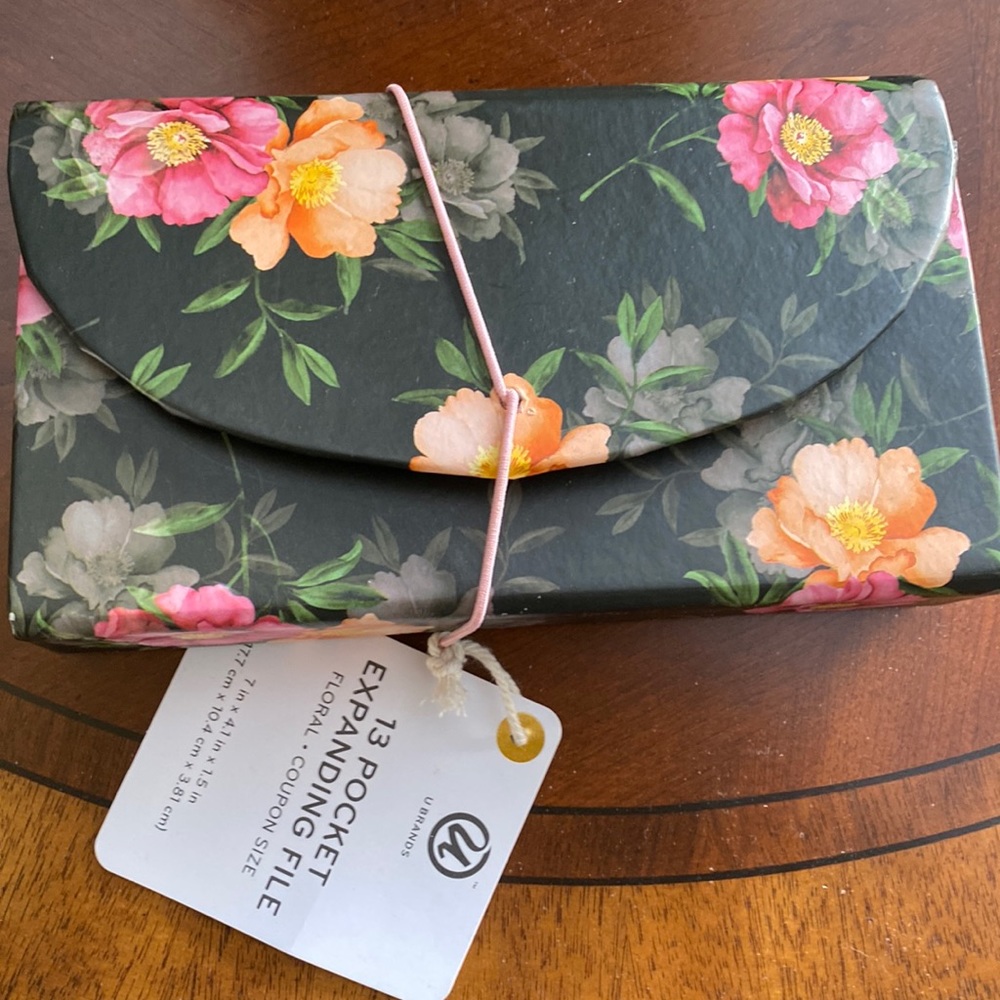 pocket expandable file